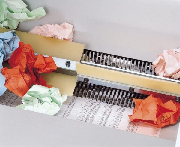 Destroyit 4605 Cross Cut Paper Crusher - Image 5